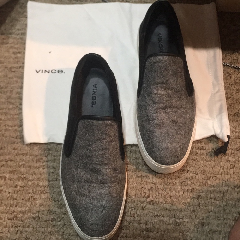 Vince Banler slip on sneakers